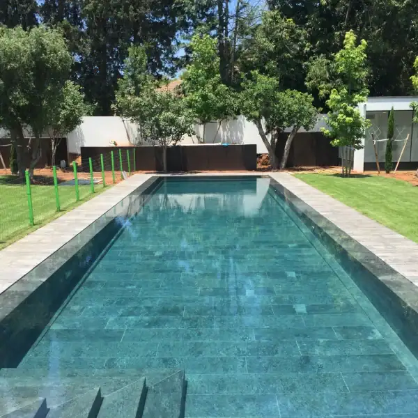 batch_CPOOL11 - ספיר בריכות שחיה