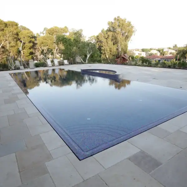 בריכות בטון – נוף קסום בחצר ביתך - ספיר בריכות שחיה בריכות בטון – נוף קסום בחצר ביתך