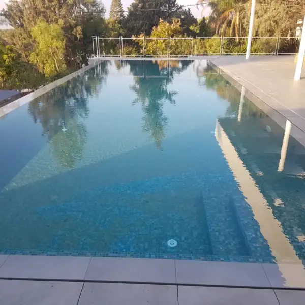 batch_CPOOL17 - ספיר בריכות שחיה