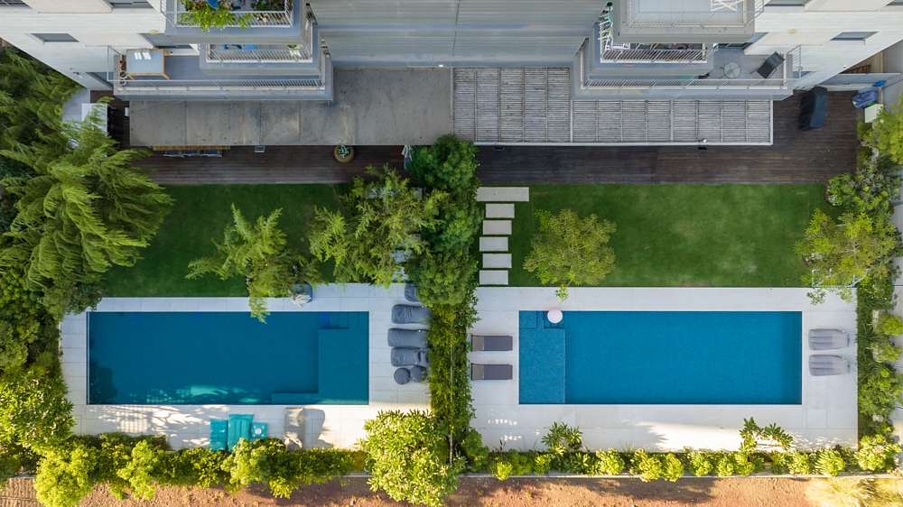 ניקוי בריכות - ספיר בריכות שחיה ניקוי בריכות