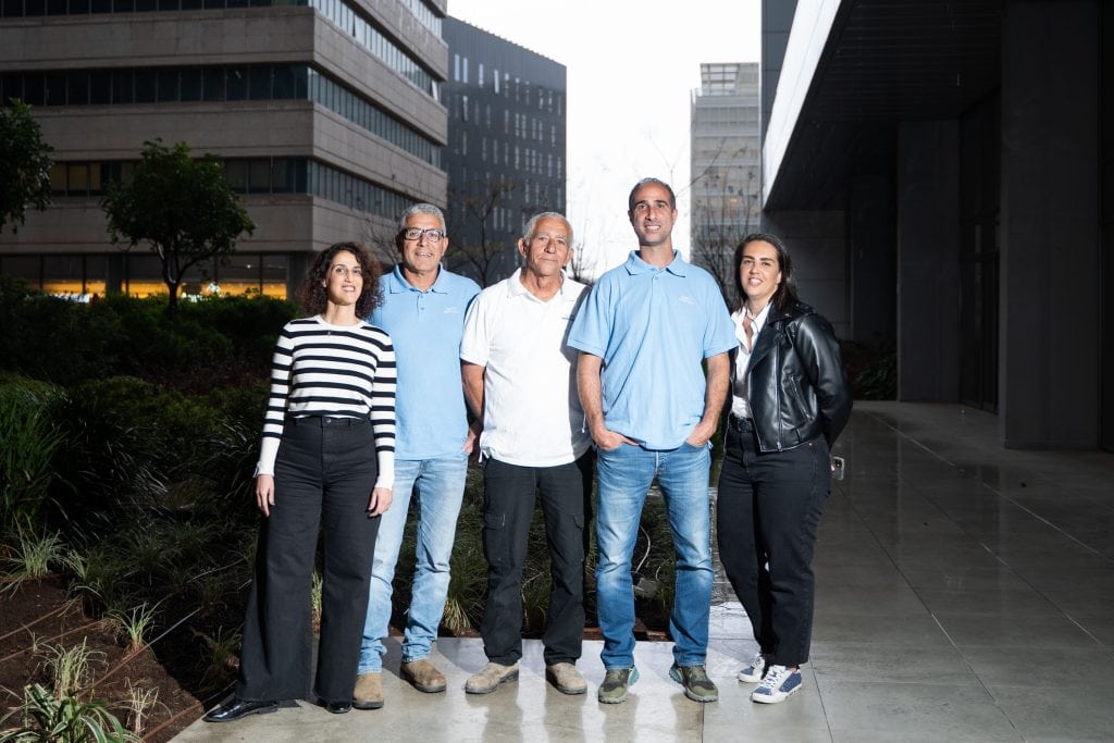 האנשים מאחורי ספיר בריכות שחייה - ספיר בריכות שחיה האנשים שלכם לבניית בריכות