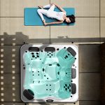 ג'קוזי פנימי - ספיר בריכות שחיה ג'קוזי פנימי