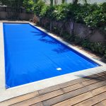 כיסוי כחול - ספיר בריכות שחיה כיסוי כחול